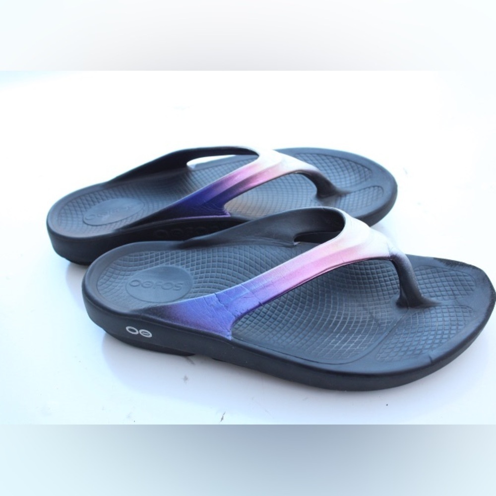 Oofos Oolala Luxe Recovery Thong Sandals